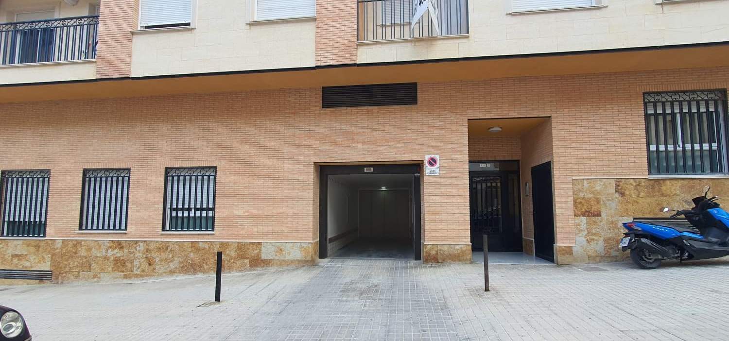 Garaje en venta en Avenida De Blanca, -1?, 30550, Abarán Murcia