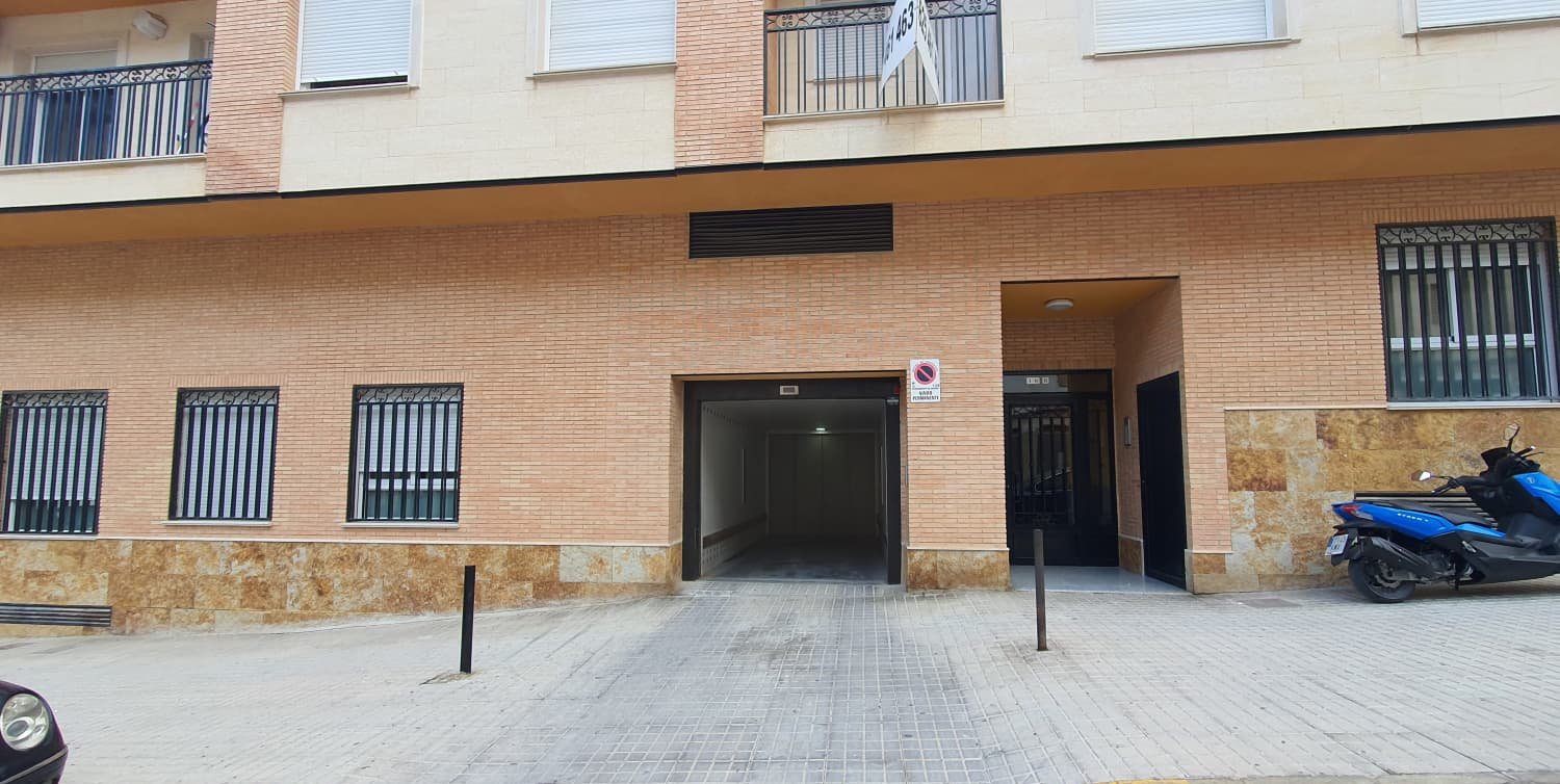 Garaje en venta en Avenida De Blanca, -1?, 30550, Abarán Murcia