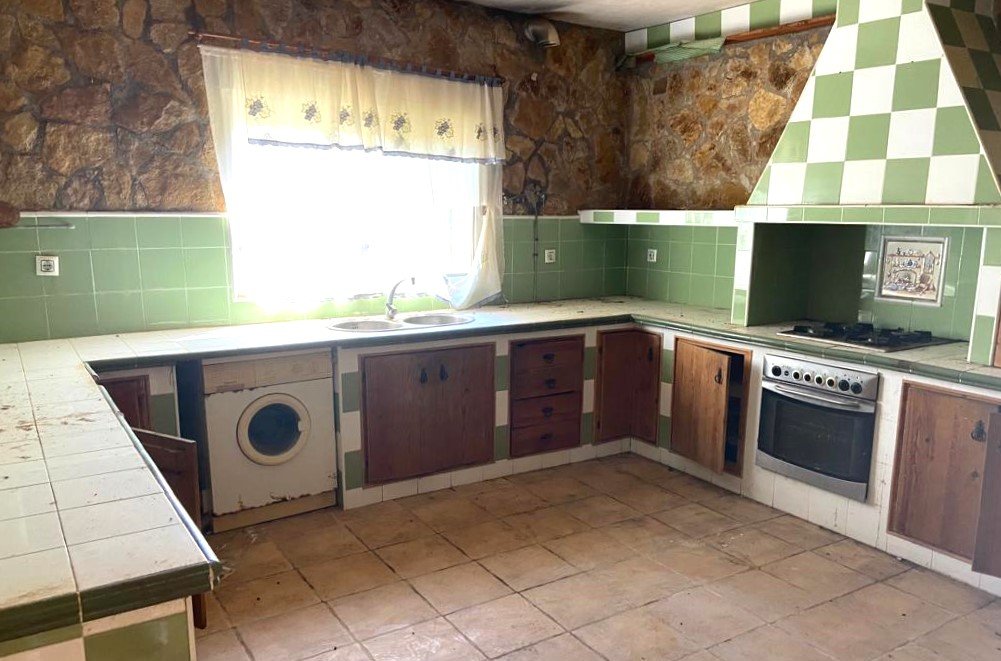 Casa en venta en Alcora, Castellón