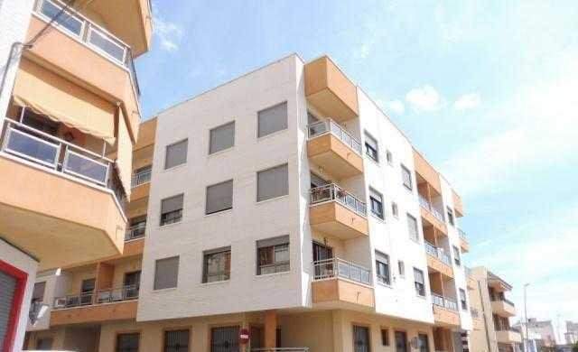 Piso con garaje en Redován - Alicante -