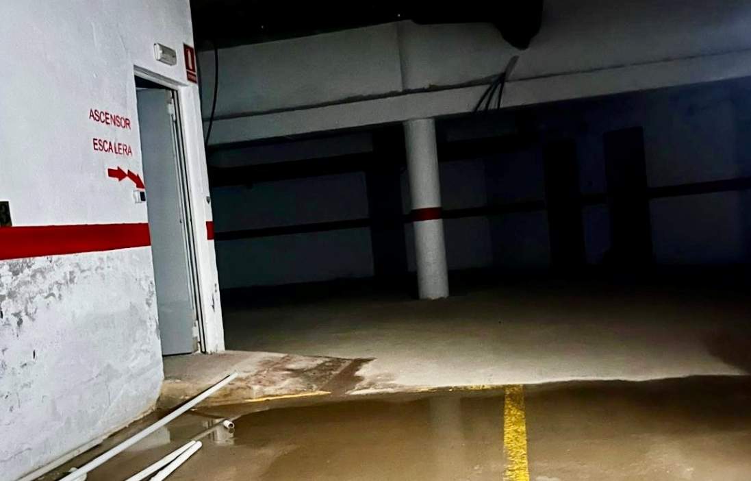 Edificio en venta en Cálig, Castellón
