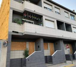 Edificio en venta en Cálig, Castellón
