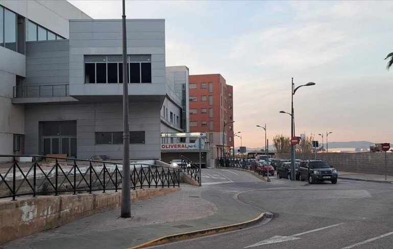 Garaje en venta en Manises, Valencia