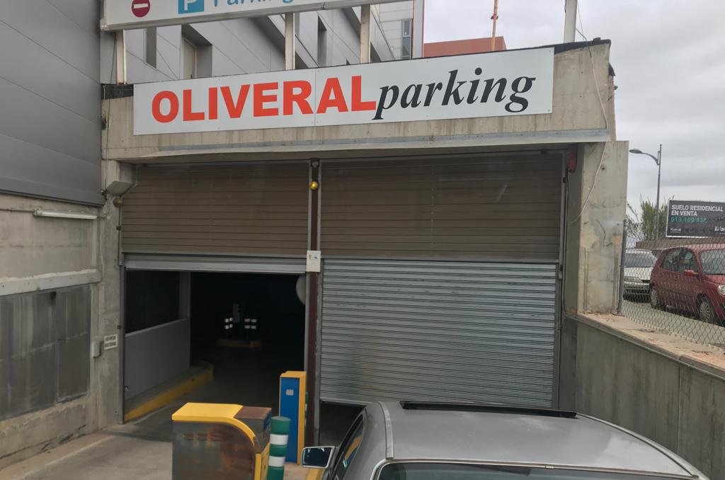 Garaje en venta en Manises, Valencia