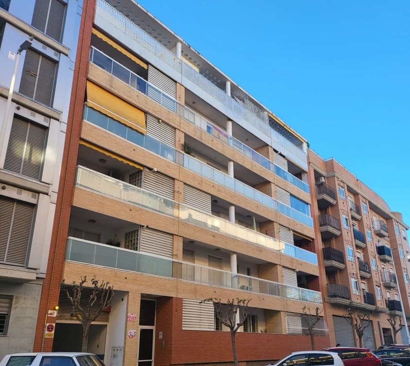 Garaje en venta  en Calle San Vicente Ferrer, Catarroja, Valencia