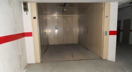Garaje en venta en Avenida Gaspar Aguilar Valencia Valencia