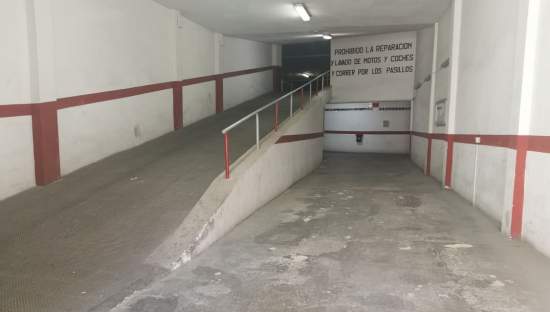 Garaje en venta  en Avenida Del Raval Gandia Valencia