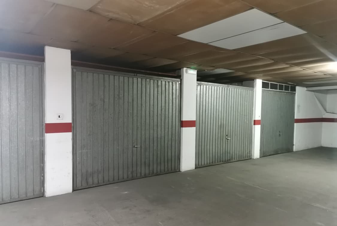 Garaje en venta  en Avenida Del Raval Gandia Valencia