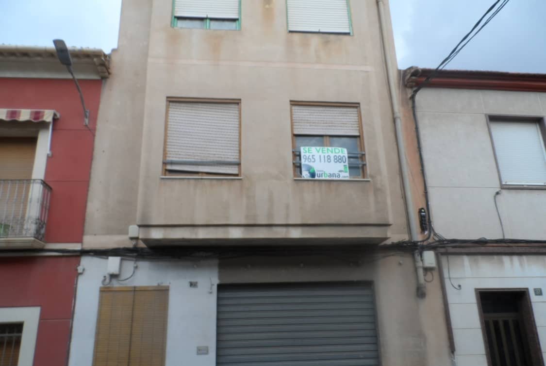 Piso en venta  en Calle Sargento Navarro, Novelda, Alicante