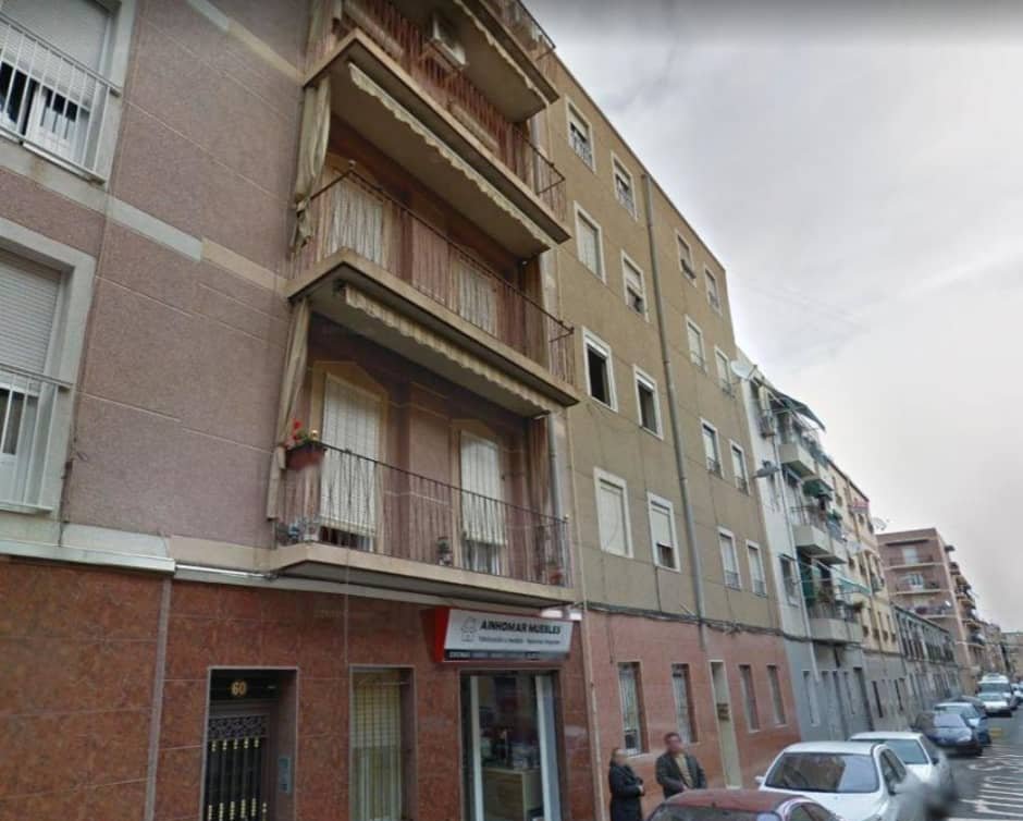 Piso en venta  en Calle Arturo Salvetti Pardo Elche Alicante