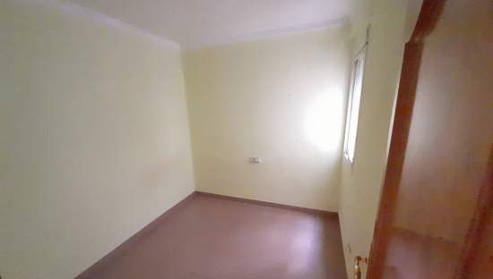 Piso en C Conde de Torrefiel - Valencia -