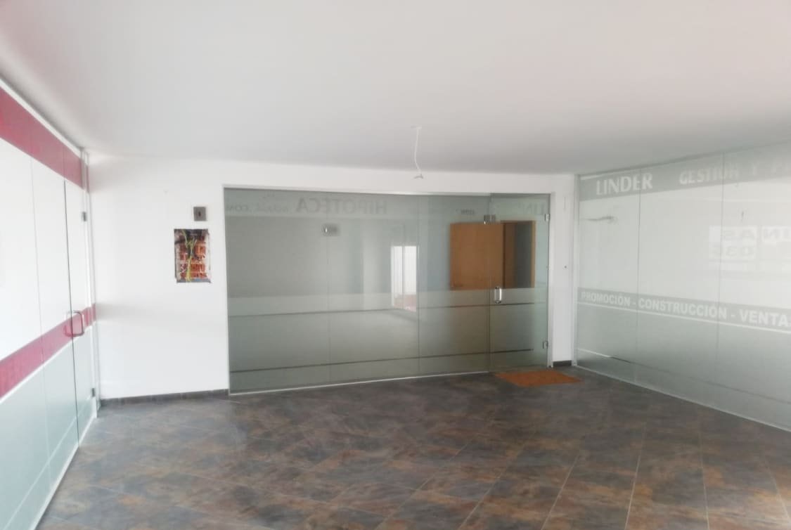 Oficina en venta  en Avenida Valencia El Verger Alicante