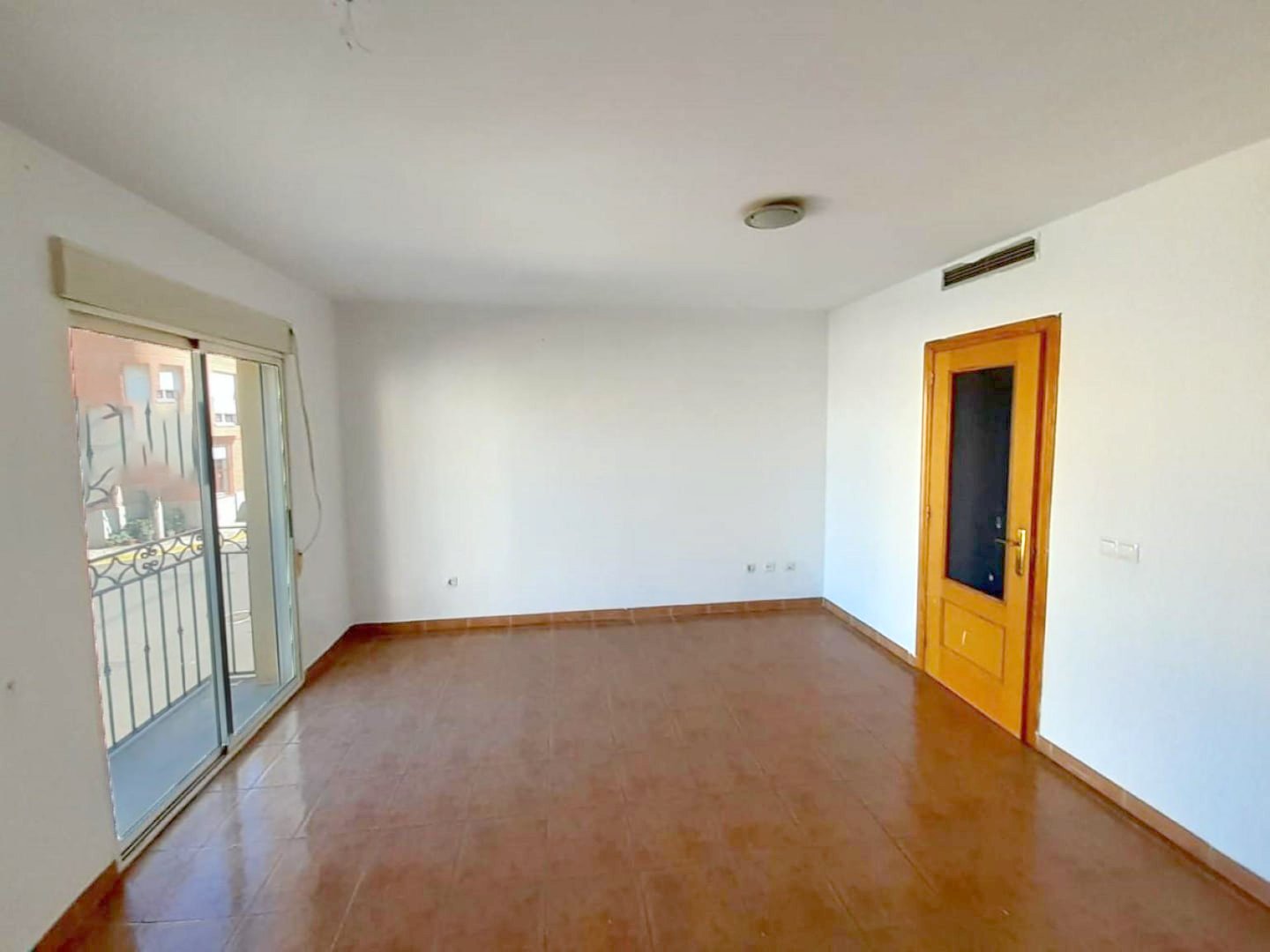 Casa Adosada en venta en Villafamés, Castellón