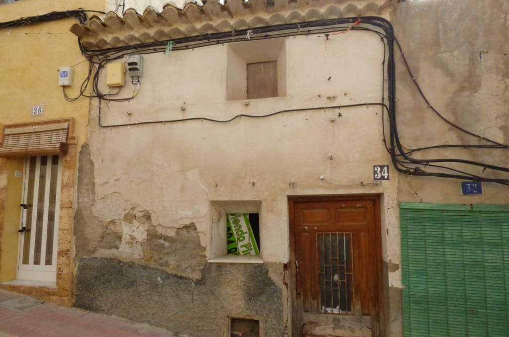 Unifamiliar Adosada en venta  en Calle Sacrista Monvar Alicante