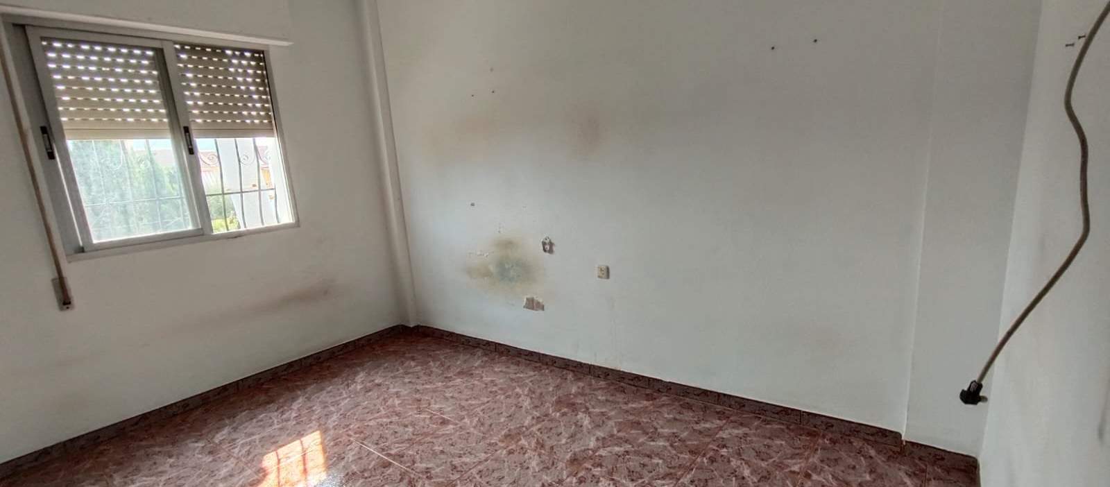 Casa adosada en C Vicent Andrés Estelles, Canals Valencia