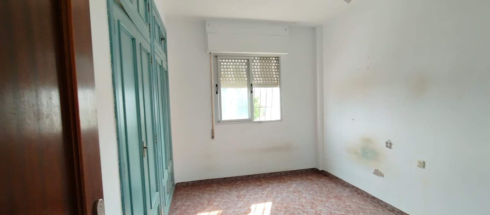 Casa adosada en C Vicent Andrés Estelles, Canals Valencia