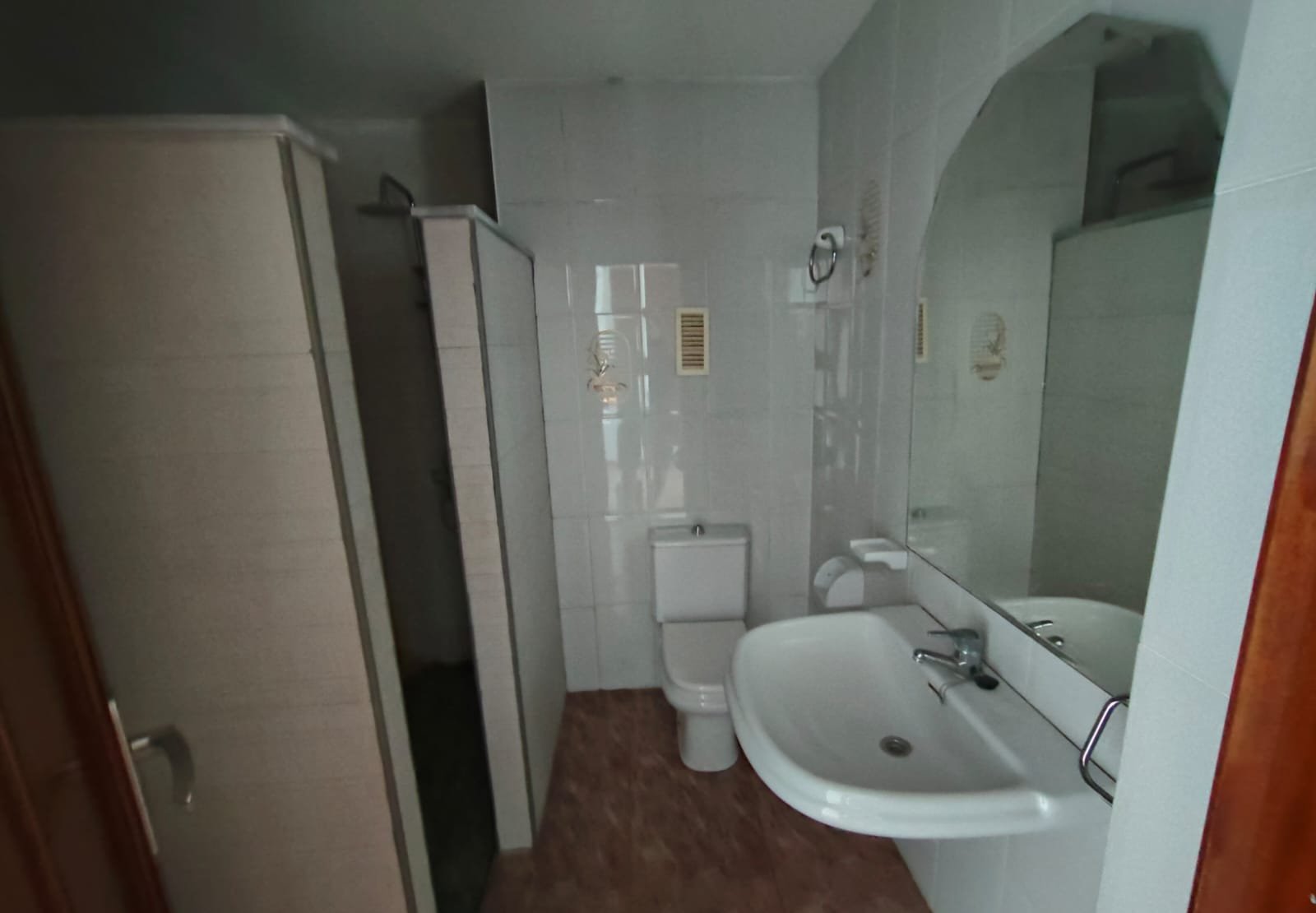 Casa adosada en C Vicent Andrés Estelles, Canals Valencia