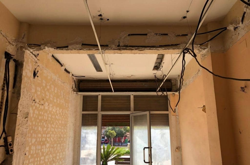 Local Comercial en venta  en Calle Enrique Madrid Alicante Alicante