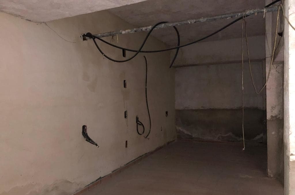 Local Comercial en venta  en Calle Enrique Madrid Alicante Alicante