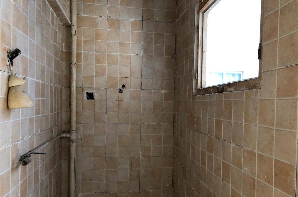 Local Comercial en venta  en Calle Enrique Madrid Alicante Alicante