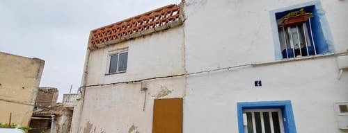 Casa Adosada en venta en Requena, Valencia