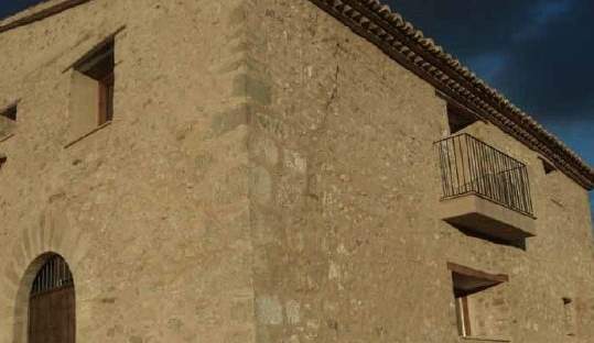 Finca rústica con edificaciones en Morella Castellón