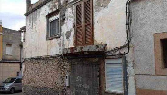 Casa Adosada en venta en Alzira, Valencia