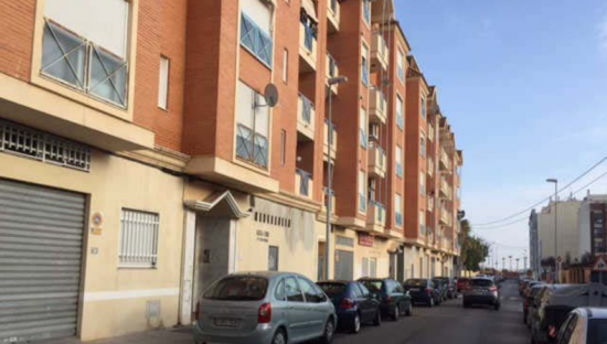 Compra local comercial en calcala, Alcal? de Xivert, por 203.000 de 310m