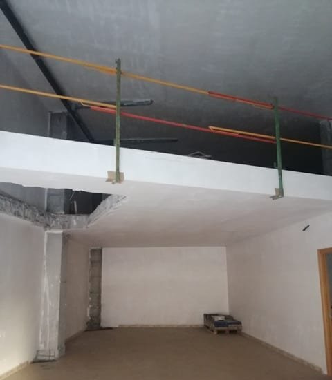 Local en venta en Avenida Tirant Lo Blanc Alcoy Alicante
