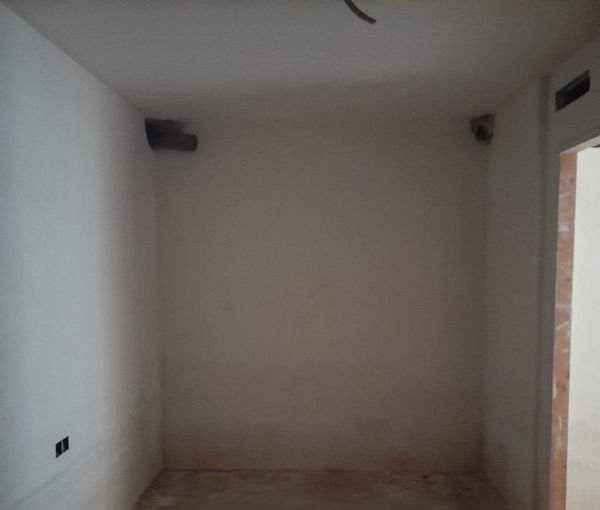 Casa disponible en cluxemburgo Pescola por 100000 de 87m y 2 habitaciones