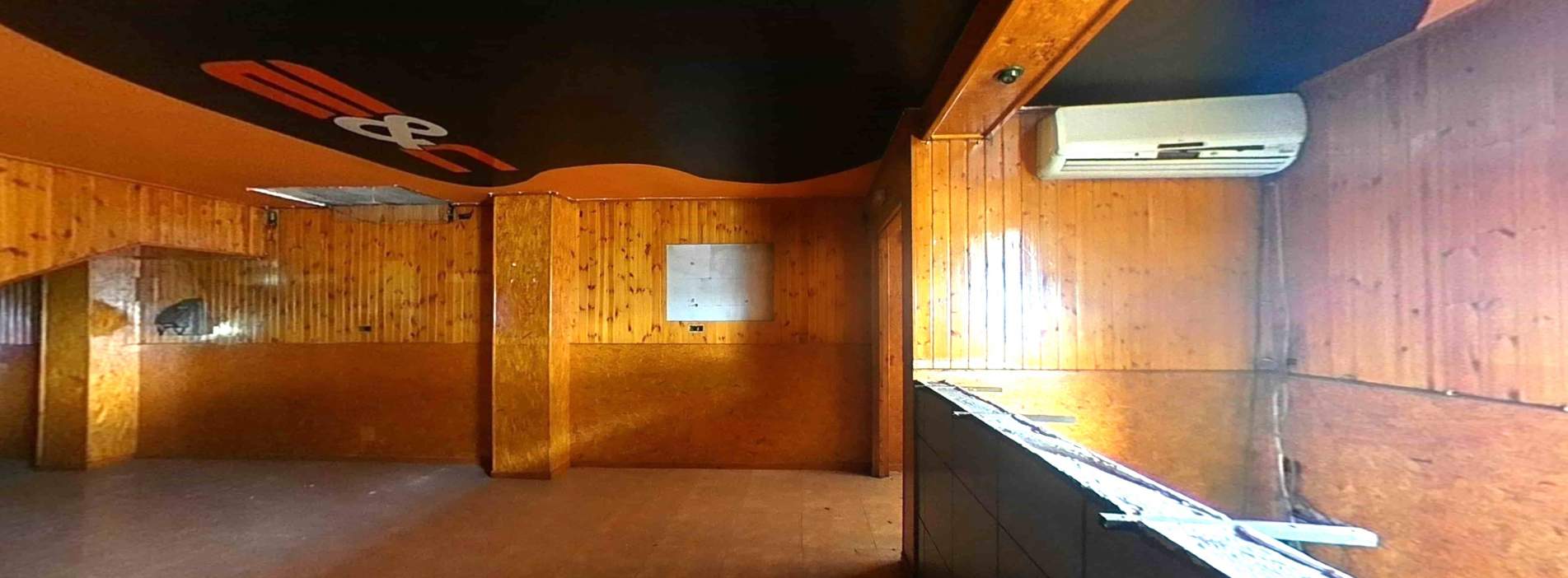 Compra local comercial por 39500 con 54m en condiciones de restauracin en calle pintor velazquez Murcia
