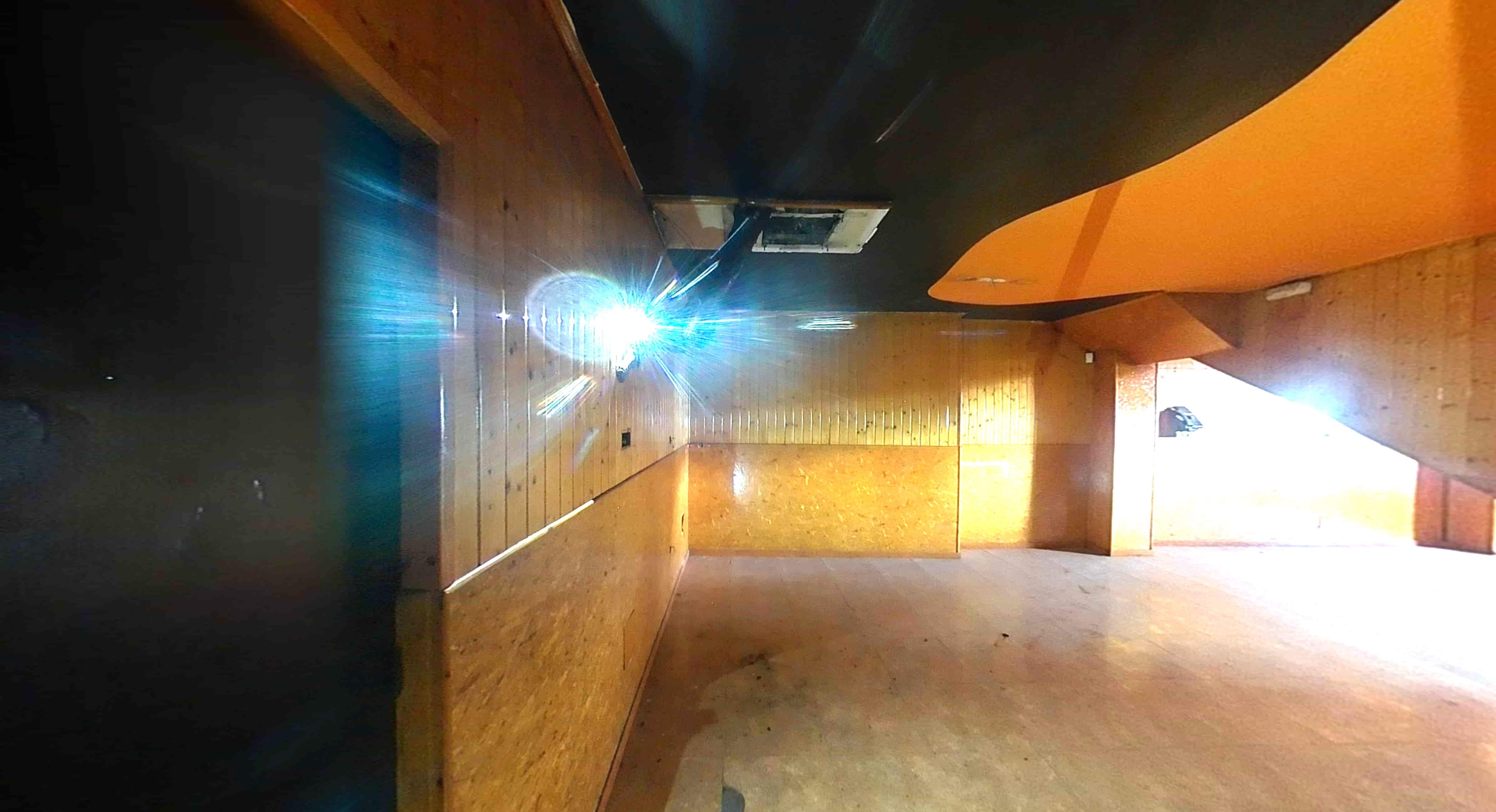 Compra local comercial por 39500 con 54m en condiciones de restauracin en calle pintor velazquez Murcia
