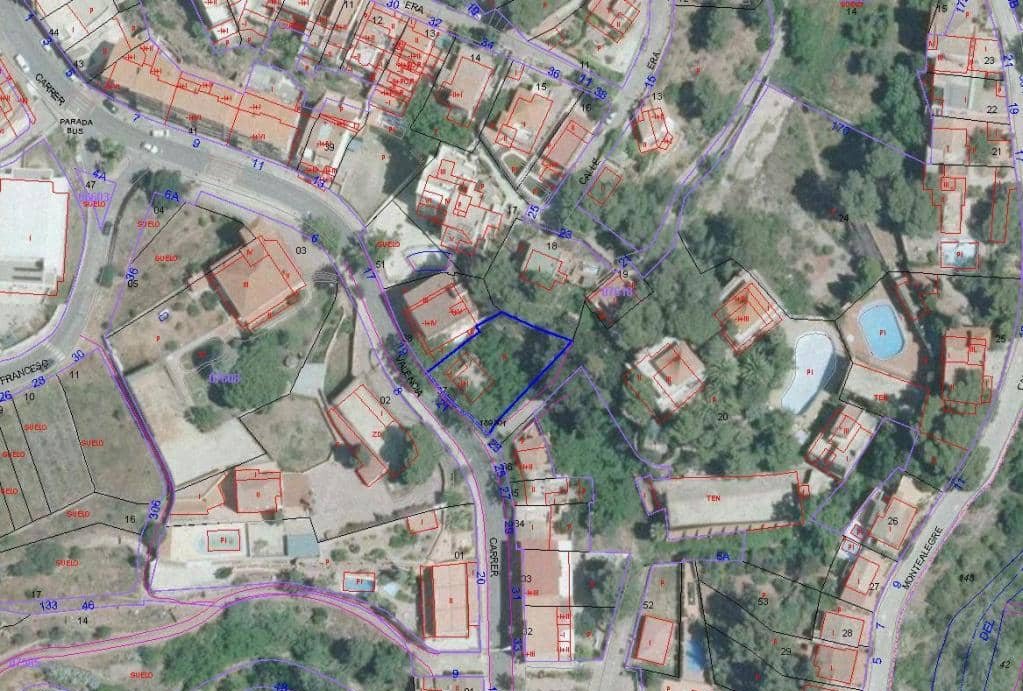 Urbano Solar en venta  en Calle Valencia Serra Valencia