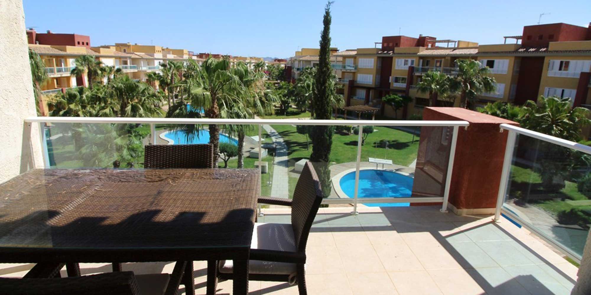 Los Olivos Hacienda del Álamo Hotel & Spa Golf Resort terraza piscina