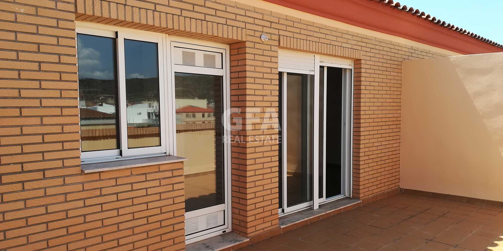 Alquiler piso obra nueva en Torreblanca ático