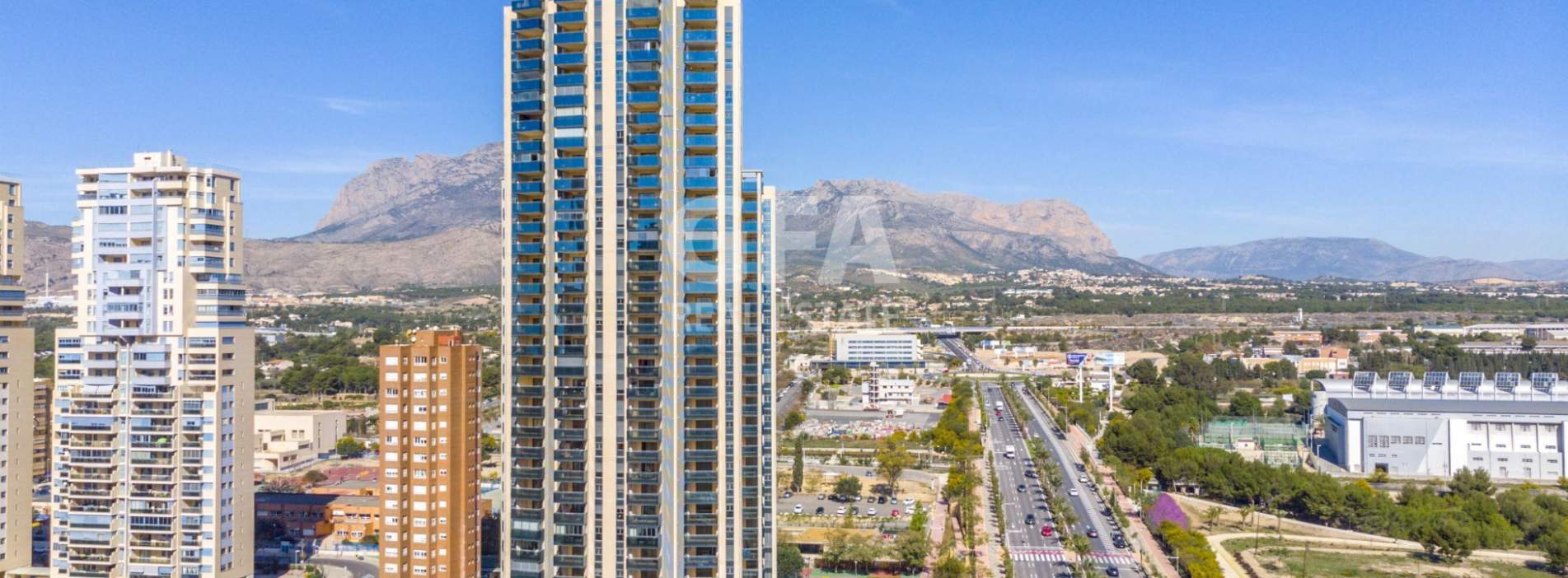 VENTA GARAJES Y TRASTEROS EN EDIFICIO KRONOS BENIDORM